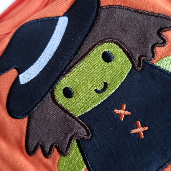 CARTERS BABY Teething big Good Witch Halloween - Picture 6 of 6